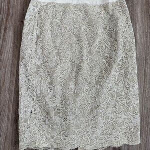 New York & Company Lace Pencil Skirt in Cream